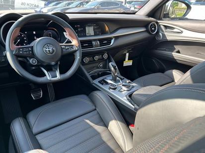 alfa romeo stelvio 2025 ZASPAKAN0S7D99608 image alfa romeo stelvio 2025 ZASPAKAN0S7D99608 image